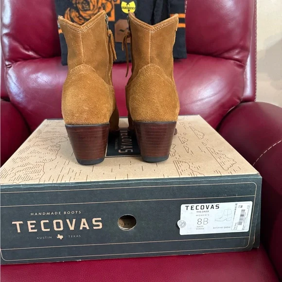 The Daisy boot - Picture 7 of 8